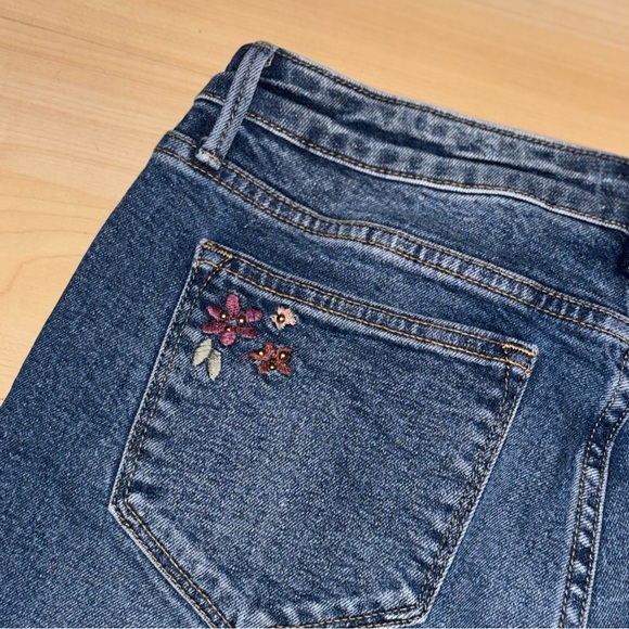 Driftwood Jeans Colette Embroidered Crop Straight Jeans Prairie Floral Women 6 - Picture 12 of 13